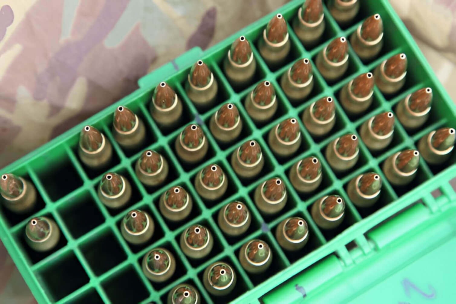 Иллюстрация #1 к статье Правильное снаряжение магазина и хранение боеприпасов